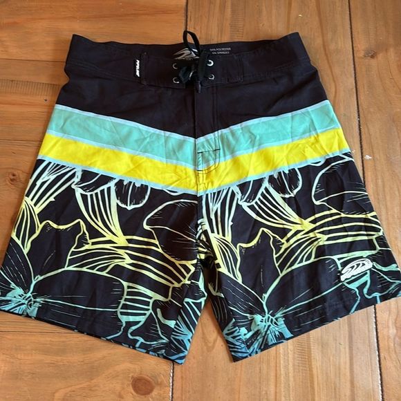 Pipeline Swim Trunks - Picture 1 of 4